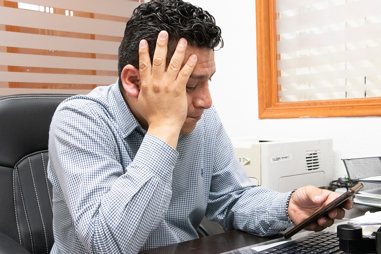 Advierte ISSEMYM de los síntomas del agotamiento laboral o síndrome de burnout